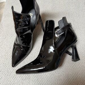 Lodi Rolumer Black Patent Leather Heels -